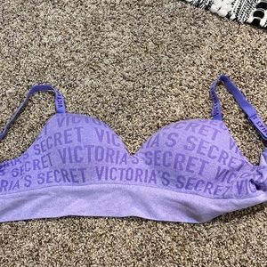 VICTORIA’S SECRET bralette
